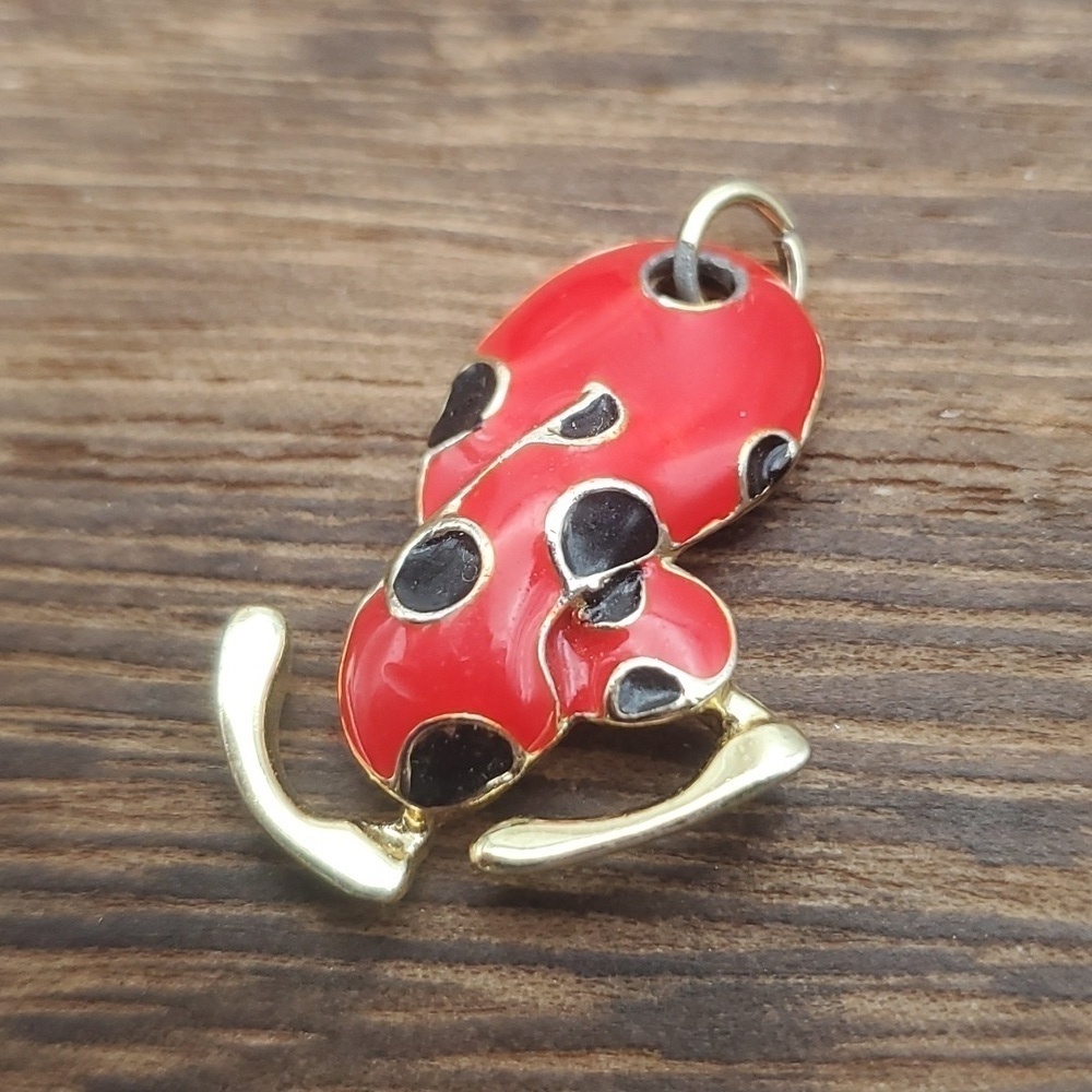 Walking genie‎ ladybug pattern charm pendant